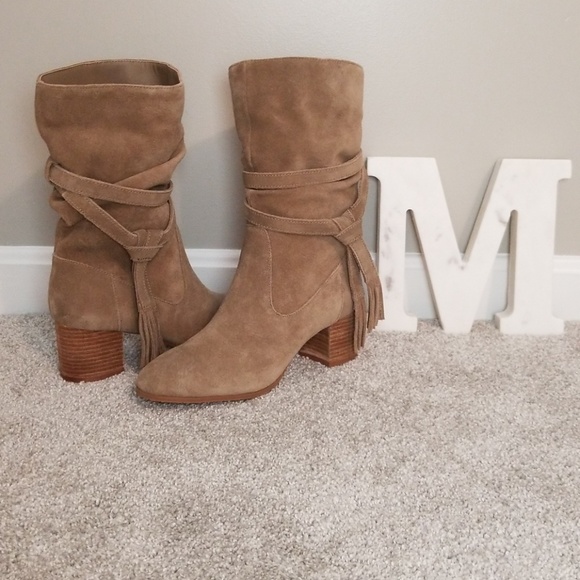 Tahari johnny boots Clearance